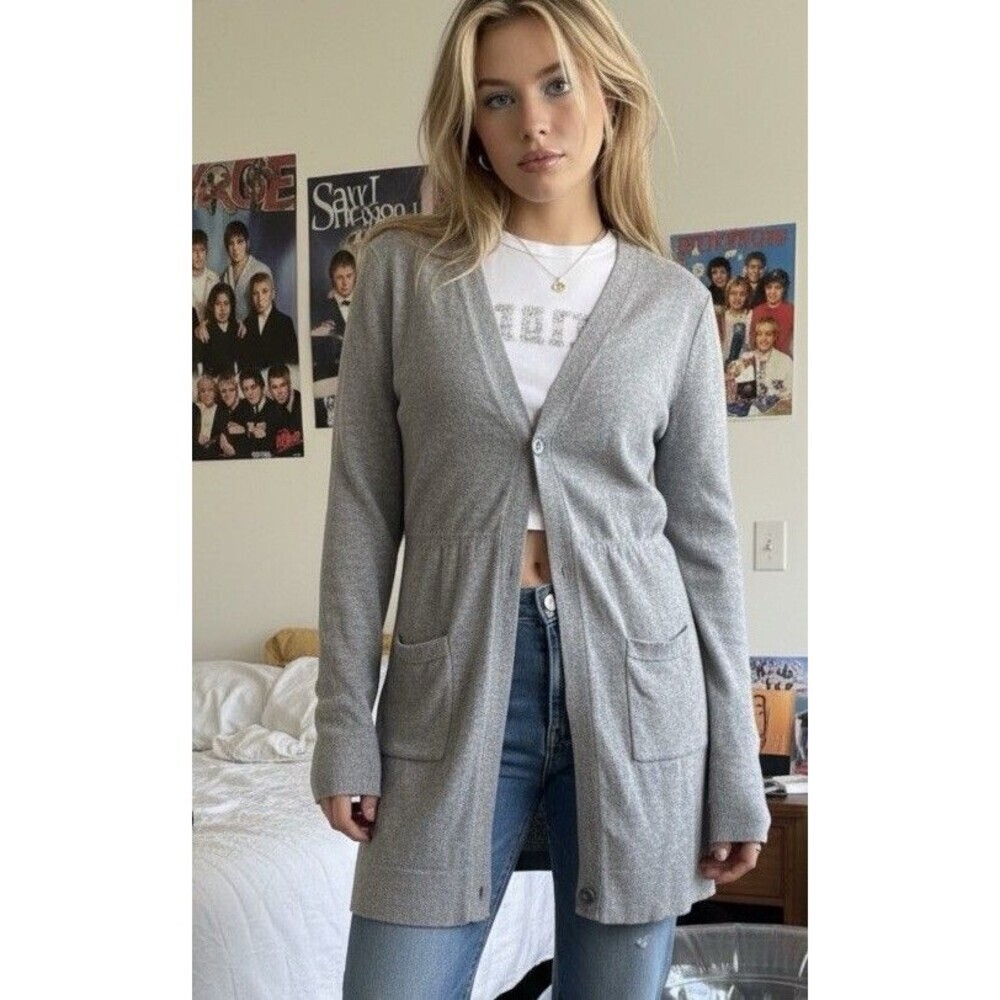 Vtg BCBG Maxazria Y2K Women’s M Gray Knit Cashmere Angora Blend Cardigan Sweater